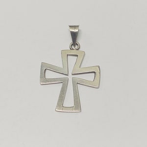 Vintage Unique Sterling Silver Mexico TS-110 Cross Pendant