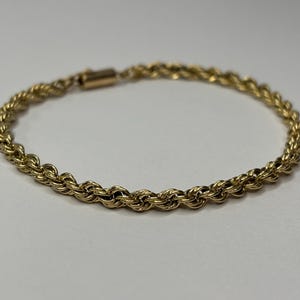 Vintage 14K Yellow Gold 7 1/2 Inch Rope Style Bracelet