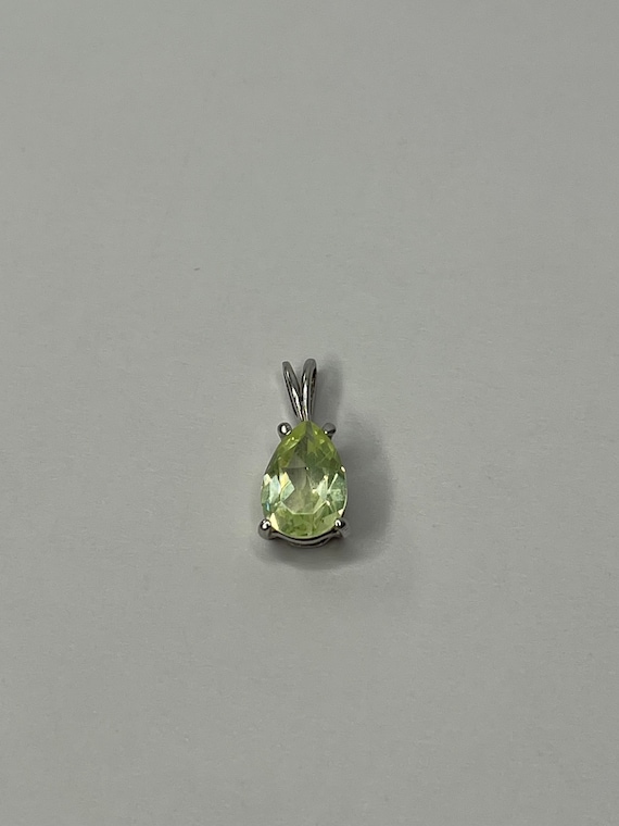 14K White Gold Pear Cut Peridot Pendant