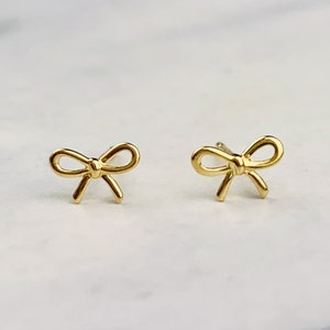 Push back 14K Yellow Gold Tiny Bow Stud Earrings - Solid Gold