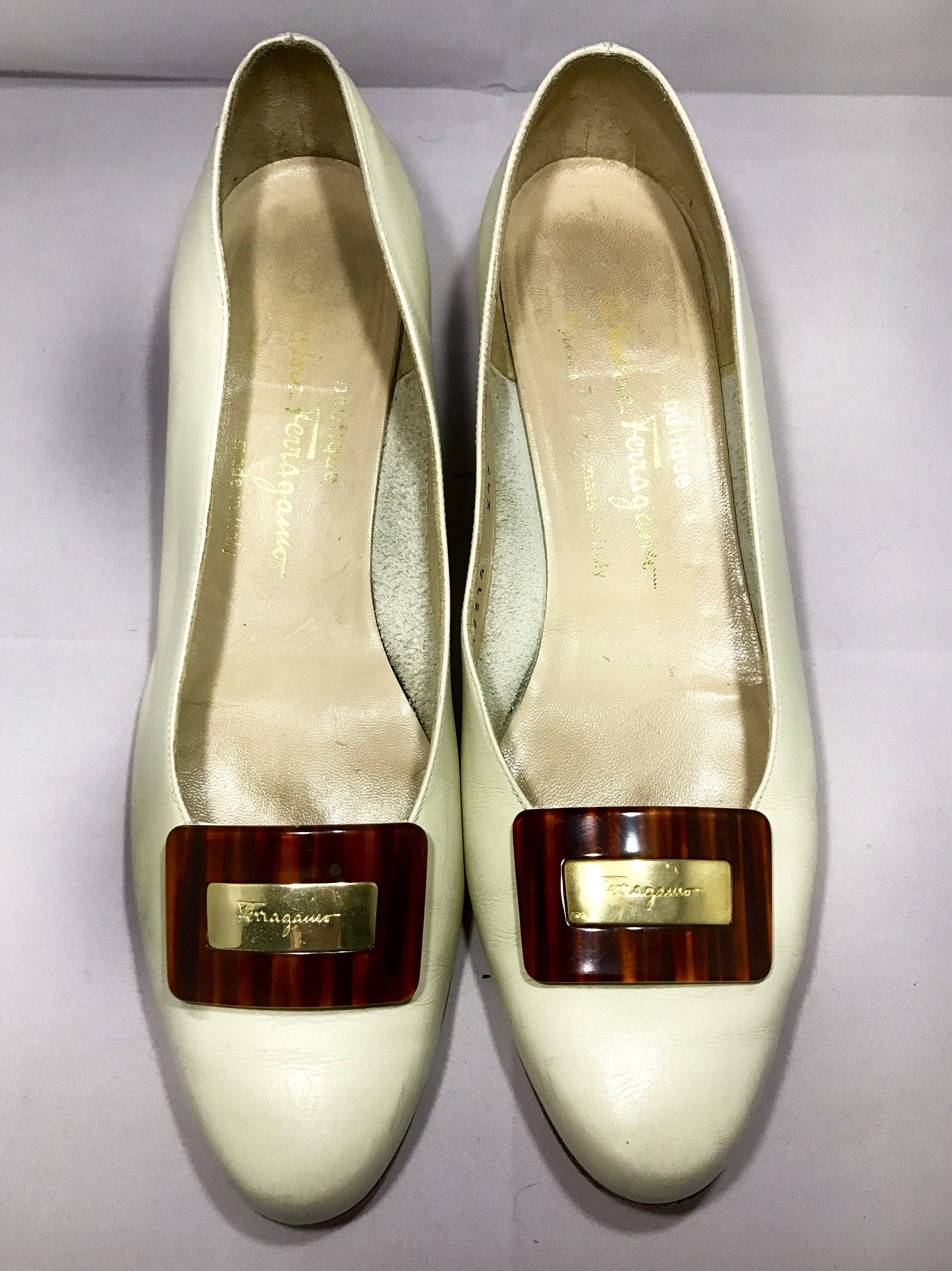 Vintage Salvatore Ferragamo Cream Colored Pumps Heels and | Etsy