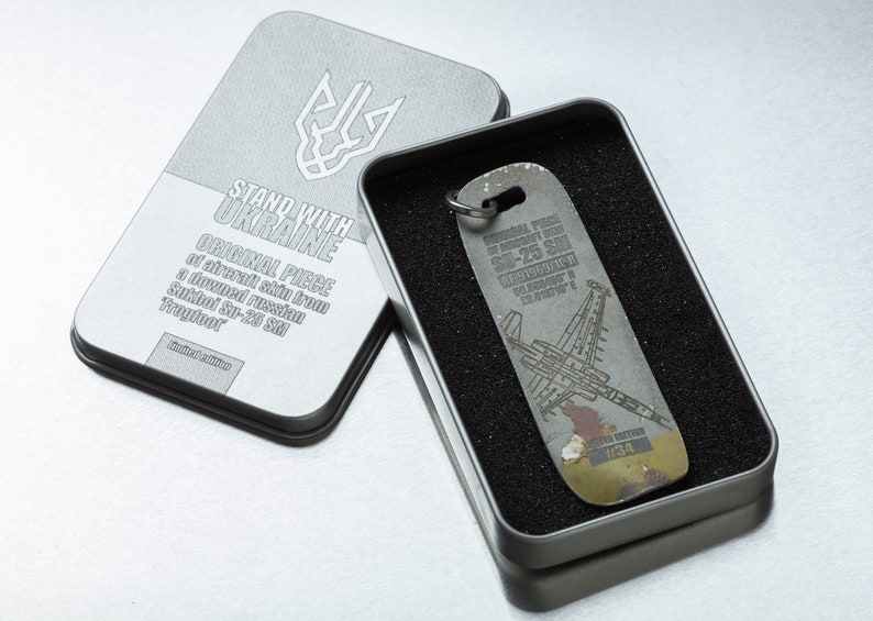 Modle Cladding Ketchain Aircraft Cladding Keychain Made From Piece Shot Down Russian SUKHOI SU ...