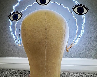 Evil Eye Halo Crown - Light Up Surrealism Headpiece - Festival LED Tiara - Mystical Third Eye Headband - Surrealist Pary Crown - Space Disco