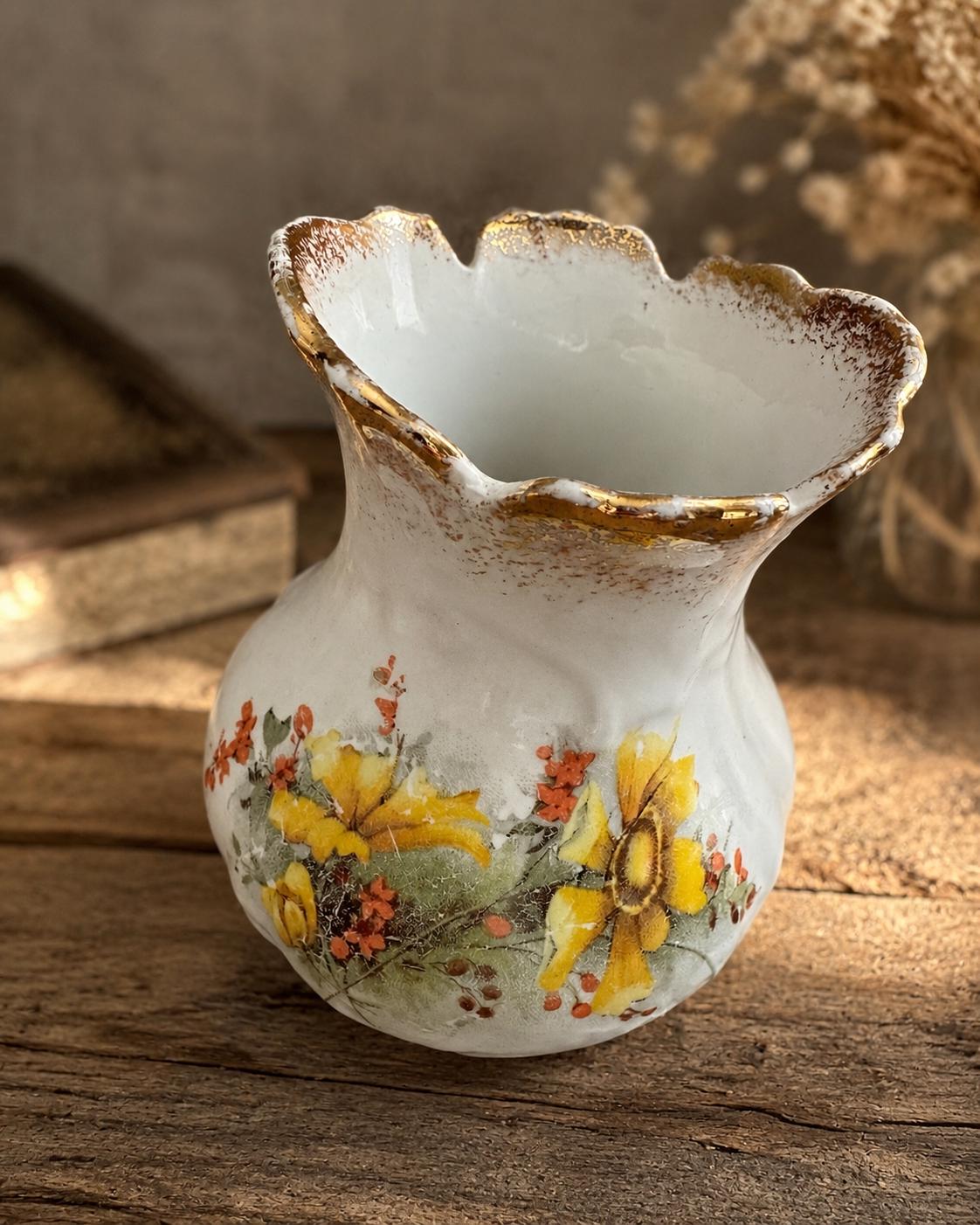Dresden Vase - Etsy