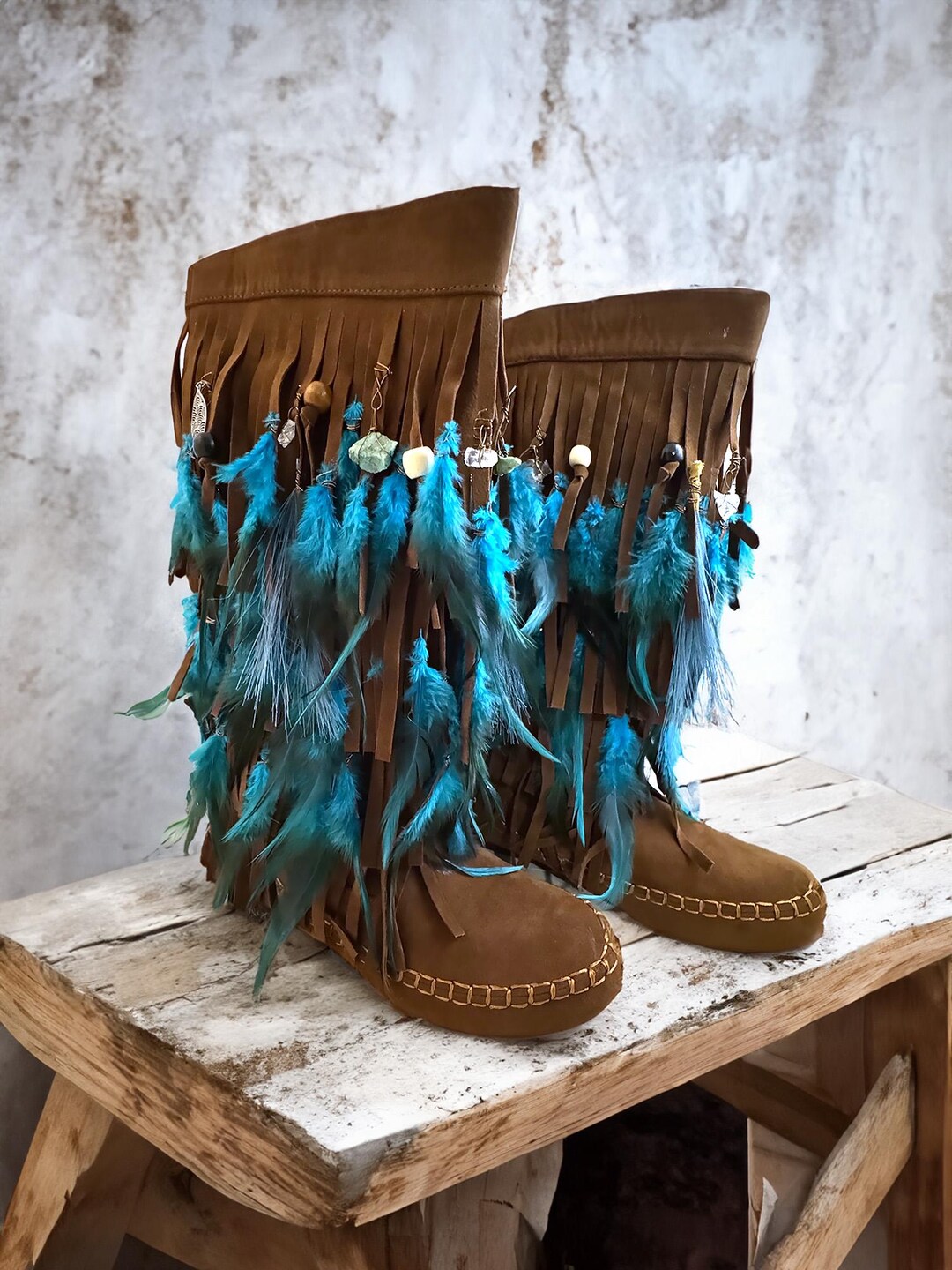 Frost Flower Circle Black Leather Black Fur Moccasin