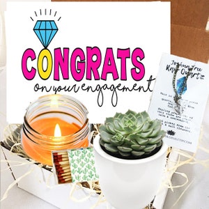 Congrats on your Engagement Succulent Gift Box Set / Send a Gift  / Wedding Gift / New Bride Gift / Congratulations / Engaged Gift