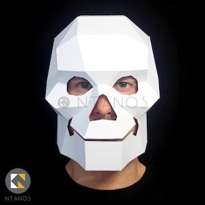 Masque SKULL - Créez votre propre masque de crâne complet à partir d'une carte, avec ce modèle PDF. Parfait pour Halloween !