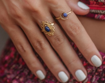 Art Deco Adjustable  Brass Ring With Semi Precious Stone || Vintage Inspired Ring With Natural Stone ||  Ethnic Ring With Ovale Cabochon