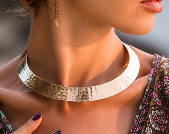 Brass Ethnic Choker Necklace || Hammered Torque Necklace || Rigid Choker Necklace || Minimalist Torque Necklace