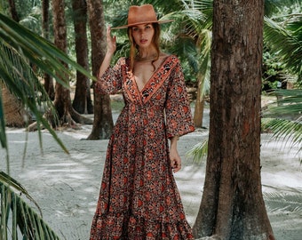 Boho-Chic Maxi Kleid || Floral Tie Back Kleid || Kleid mit ausgestellten Ärmeln || Rüschenboden Kleid