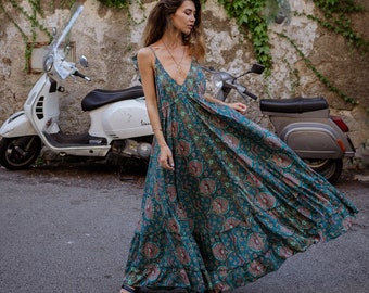 Robe de Soirée Bohème  Elégante  Verte || Robe Longue à Volants avec Dos Echancré || Robe à Imprimé Floral Taille Unique || Vêtements Bohème