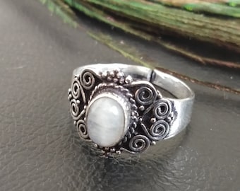 Adjustable Ring With Semi Precious Stone || Medieval Ring With Natural Stone || Ethnic Bohemian Ring With GemStone