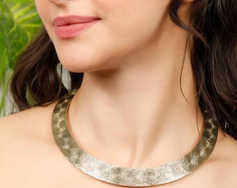 Ethnic Choker Engraved With Spirals || Minimalist Collar Necklace Decorated With Geometric Patterns || Necklace Inpired By Viking Torque