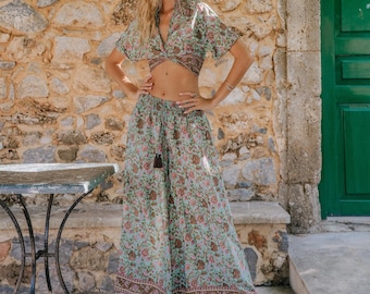 Bohemian Chic Wide Pants || Floral Print Flared Pants || Sea Green Fluid Pants || Palazzo Trouser Free Size || Pants-skirt