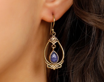 Victorian Drop Earrings With  Teardrop Dangling Gemstones || Vintange Openwork Brass Earrings With Natural Stones