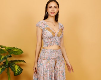 Boho Pink Print Fitted Croptop || Short Sleeves Smocked Top || Elasticated Printed Sort Bodice