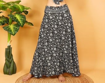 Bohemian Long  Black and White Skirt || Floral Print Flared Skirt || Fluid Gypsy Skirt || Boho Summer Clothing