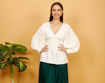 Off White Bohemian Fitted Blouse ||  Plain Cotton Medieval Inspired Top|| Long Puffed Sleeves Bodice
