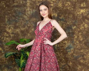 Bohemian  Halter Dress || Paisley Print Long Dress || Colorful Fluid Dress || Lightweight Summer Dress One Size || Backless Ethnic Dress