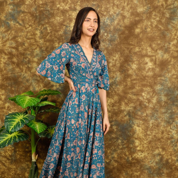 Robe Porte Feuille Bohème Chic || Robe Longue Imprimé Floral || Robe Cache Cœur Fleurie || Robe Bleue à Manches Papillons