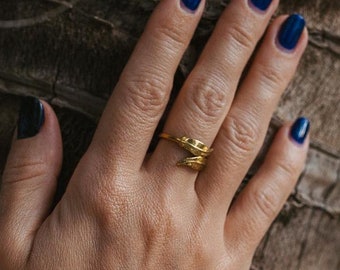 Adjustable Angelic Feather Ring || Guardian Angel Boho Adjustable Brass Ring || Peace Symbole Ethnic Ring || Spiritual Connection Jewelry