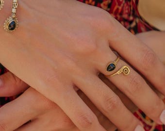 Spiral Gemstone Adjustable Ring || Bohemian Brass Ring With natural Stone || Ethnic Ring With Drop Shape Stone and Brass Scroll
