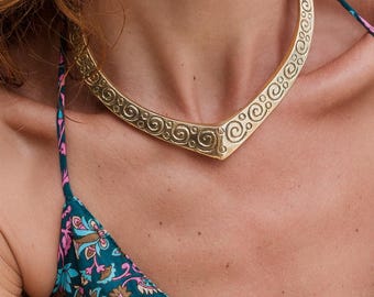 Ethnic Pointed Torque Necklace Engraved With Spirals || Rigid Celtic Brass Collar Necklace || Tribal  Viking Choker