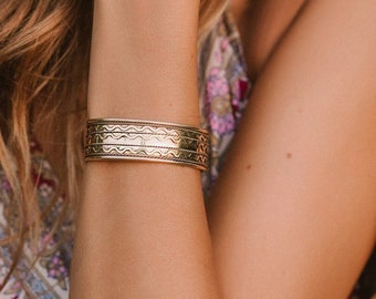 Engraved Ethnic Cuff  Bracelet || Brass Adjustable Bangle Bracelet || Gender Neutral Cuff Bracelet || Decorated Boho Cuff Bangle