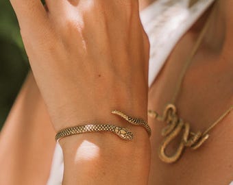 Brass Adjustable Bracelet || Viking Bangle || Celtic Bangle || Snake Bangle || Unisex Bangel || Semi Opened  Golden Bracelet