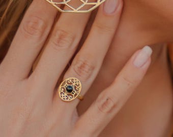 Ovale Art Deco Adjustable Brass Ring With Natural Gemstone || Vintage Inspired Ring With Arabesque Cutworks || Bohemian Jewelry