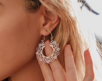 Decorated Hoop Earrings || Ethnic Brass Hoops || Woman Oriental Earrings