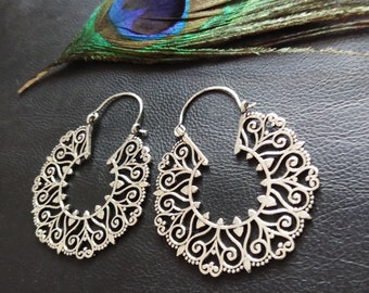 Women's Arabesque Hoop Earrings || Ethnic Hoop Earrings || Oriental Brass Earrings || Bohemian Jewelry