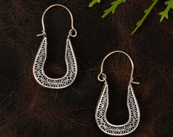 Thick Openwork Hoop Earrings || Filigree Ethnic Creoles || Bohemian Horseshoe Shaped Earrings