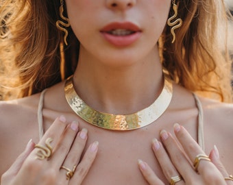 Brass Ethnic Choker Necklace || Hammered Torque Necklace || Rigid Choker Necklace || Minimalist Torque Necklace