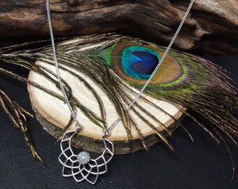 Openwork Pendant Bohemian Necklace Decorated With a Stone || Thin Ethnic Necklace With Geometric Pendant Decorated With A Round Cabochon