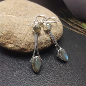 Boucles D'Oreilles Pendantes Argentées Avec Labradorite // Boucles D'Oreilles Pierres Fines Grises // Boucles D'Oreilles Minimaliste imagen 10