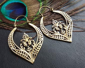 Decorated Drop Hoop Earrings || Openwork Medieval Hoop Earrings || Oriental Floral Pattern Earrings || Bohemian Hoop Earrings