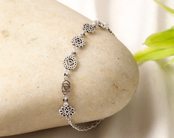 7 Chakras  Bracelet || Chakra Symbols Bracelet || Holistic Bracelet ||  Meditation Jewelry || Yoga Jewelry || Positive Energy Jewelry