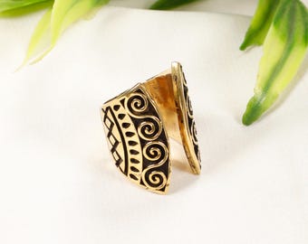 Brass Ethnic Ring Decorated with Geometric Patterns || Large Boho Open Ring Engraved With Tribal Motifs