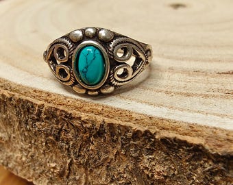 Silvered Adjustable Ring with Semi Precious Stone || Bohemian Chic Adjustable Ring with Fine Stone || Medieval Ring with Natural Stone
