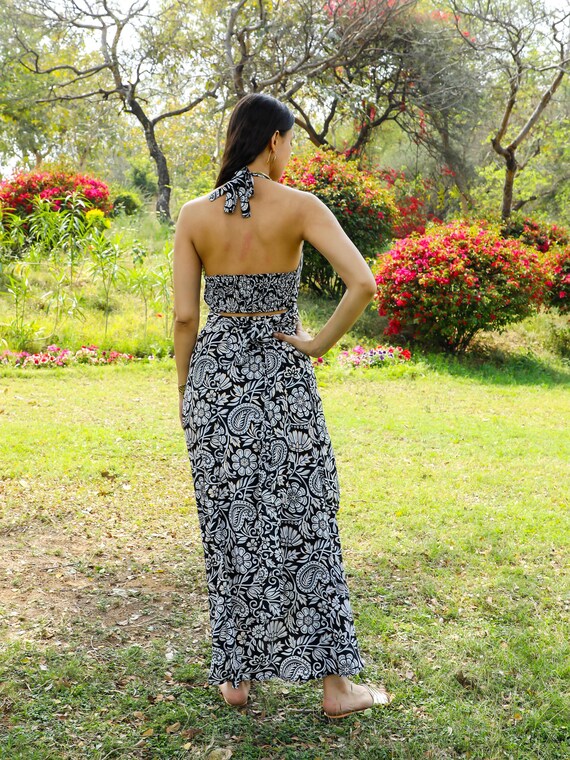 Floral Print Backless Boho Dress: Black and White Wrap Dress