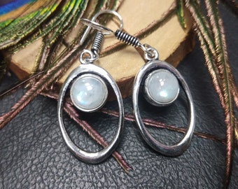 Silver Dangle Earrings || Oval Earrings With Semi Precious Stones || Minimalist Earrings