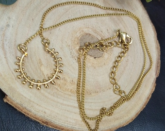 Ethnic Half Moon Pendant Necklace || Boho Crescent Pendant Necklace