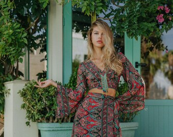 Boho Crop Top To Tie In The Back || Crop Top With Flared Sleeves And Open Back || Women's Summer  Paisley Print Top