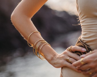 Assortment of  Thin Bangels || Minimalist Bangle Set