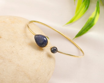 Face to Face Minimalist Cuff Bracelet || Thin Rigid Bracelet Decorated With Natural Stones || Timeless Bangle Bracelet For Women
