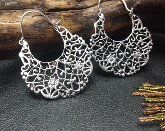 Medieval Earrings || Hoop Earrings Decorated With Interlacing And Floral Motifs || Bohemian Chic Hoop Earrings || Women's Hoops