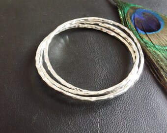 Assortment of Hammered Bangle || Minimalist Bangle Set || Simple And Sober Bangle Set