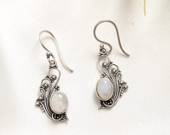 Ethnic Small Earrings With Swirlings Patterns And Semi Preciouse Stone || Bohemian Oval Stones Dangling Brass Earrings