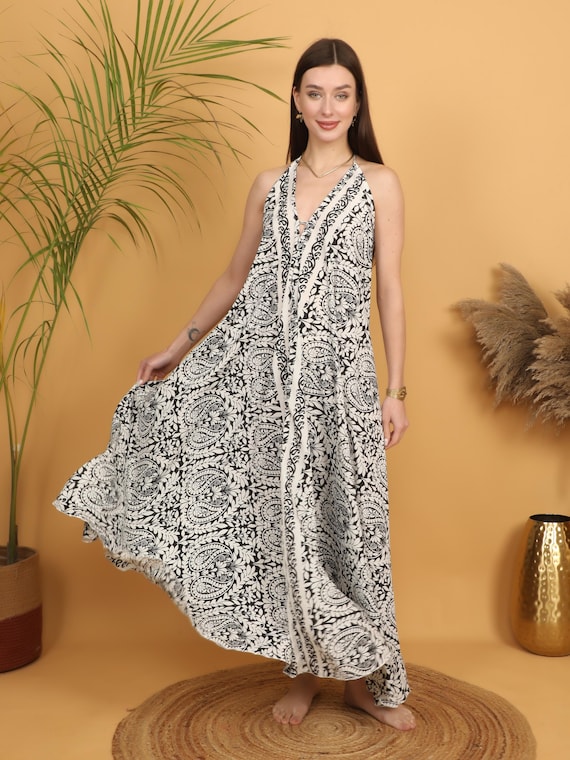 black and white flowy maxi dress Boho Paisley | off Halter Deep V Neck Polyester Bohemian Category_Pretend-Play